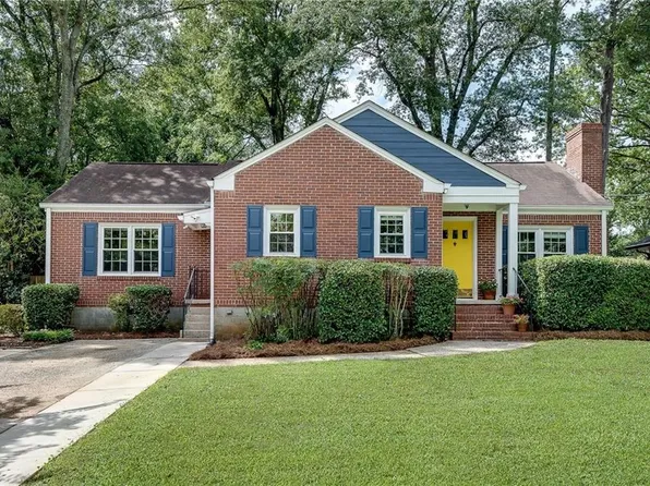 2583 Pineview Dr, Decatur, GA 30030