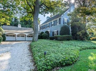 7 E High Rd, Port Washington, NY 11050