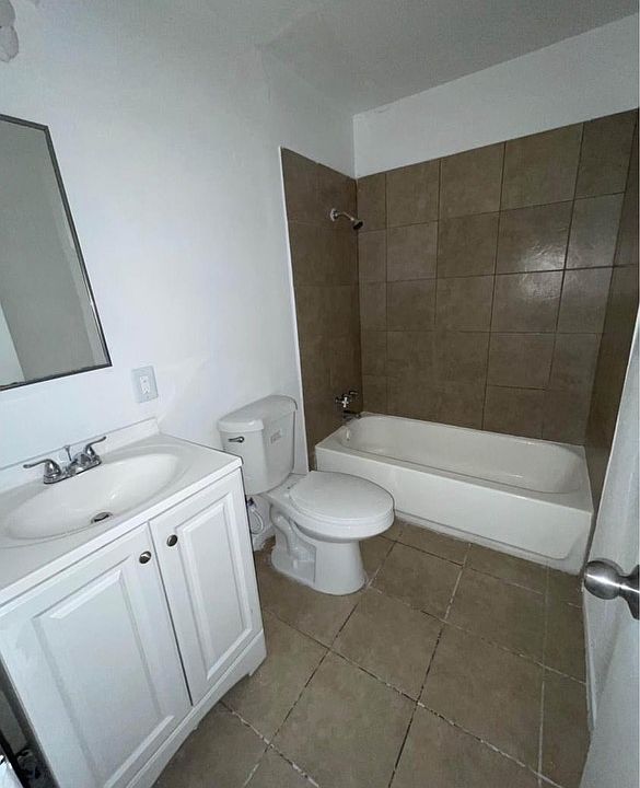 1st image of 504 N 13th St APT 102