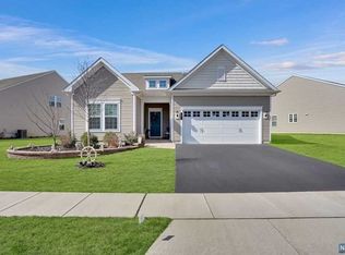 31 Bromley Ln, Manchester, NJ 08759