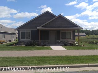 1916 Greenwood Valley Dr, River Falls, WI 54022