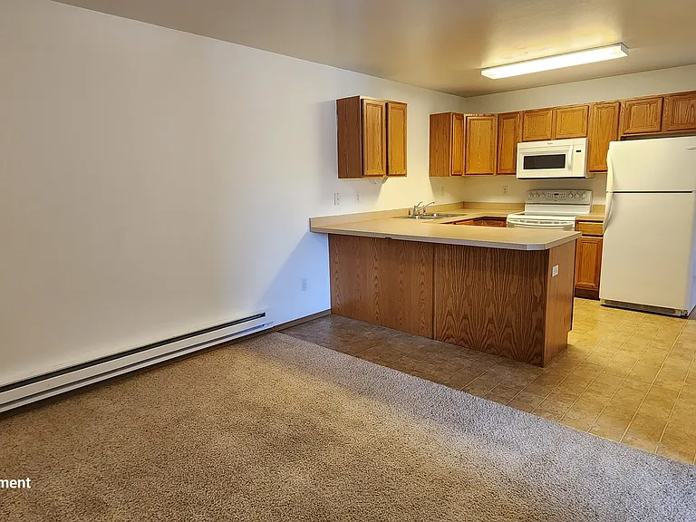 27 Diane Rd #B — Photo 12