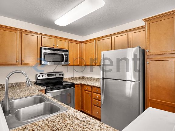 3rd image of 12190 Cuyamaca College Dr E Unit 1008