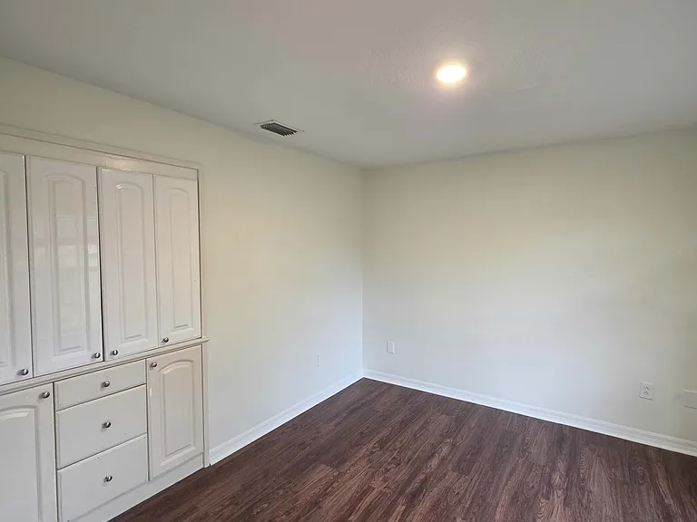 18804 Forest Glen Ct — Photo 18