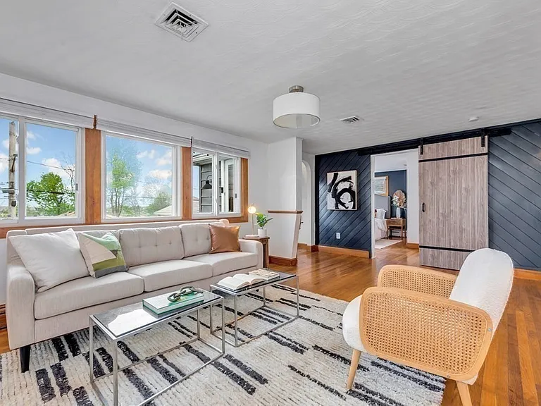 61 Montmorenci Ave #61 — Photo 2