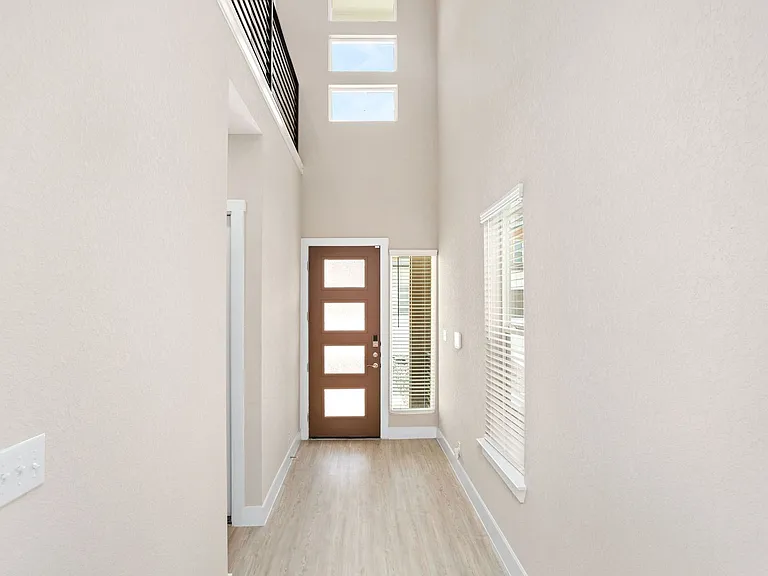 11830 Zarkava Way — Photo 3