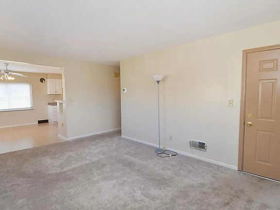 2nd image of 56 S Grand Ave APT 2