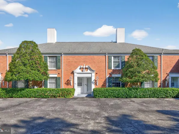 9545 Quail Hollow Dr APT 205, Saint Michaels, MD 21663