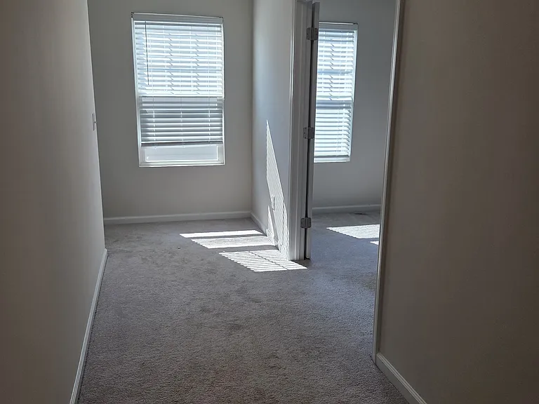 1537 Woodhouse Dr — Photo 11
