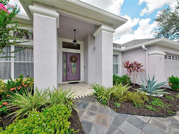 3rd image of 3844 Carnaby Dr