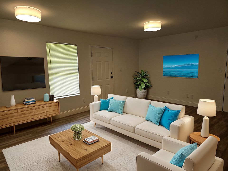 Welcoming Living Rooms at Country Oaks