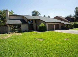 830 Ascot Cir, Beaumont, TX 77706