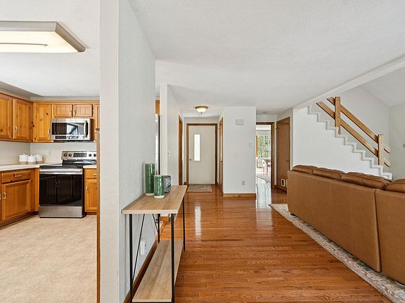 3rd image of 143 Harper Ridge Road