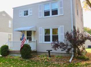 3261 S Herman St, Milwaukee, WI 53207