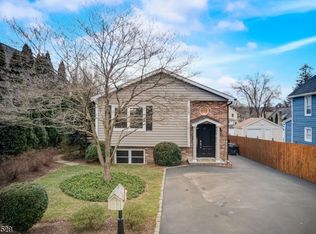 29 Garibaldi St, Bernardsville, NJ 07924