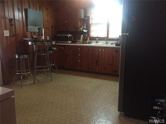 3rd image of 579 County Road 213