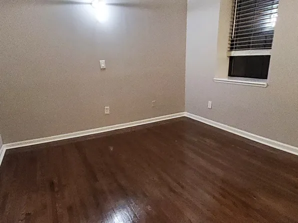 6001 Monroe Place image 14 of 17