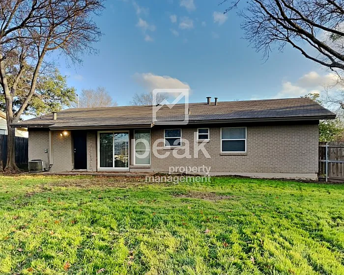 5508 Winifred Dr — Photo 13