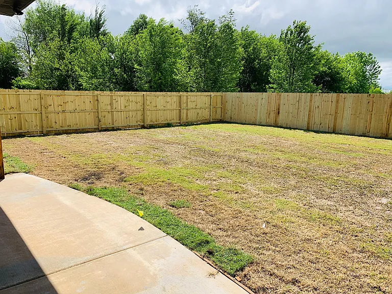 1720 Ella Pl — Photo 14
