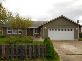 1233 44th Ave, Sweet Home, OR 97386