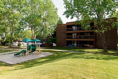 30 Strauss Dr Photo 1