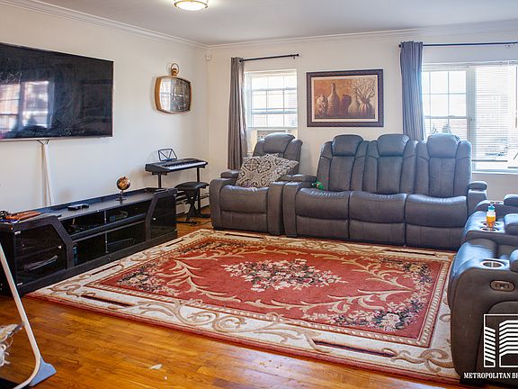 3rd image of 2609 Seagirt Ave