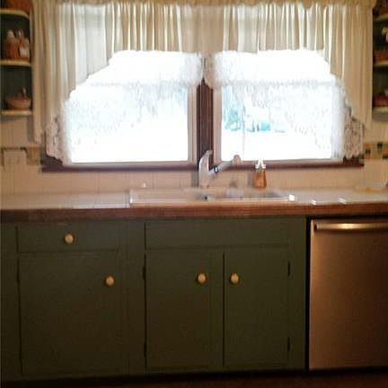 4th image of 4916 Hollyview Dr