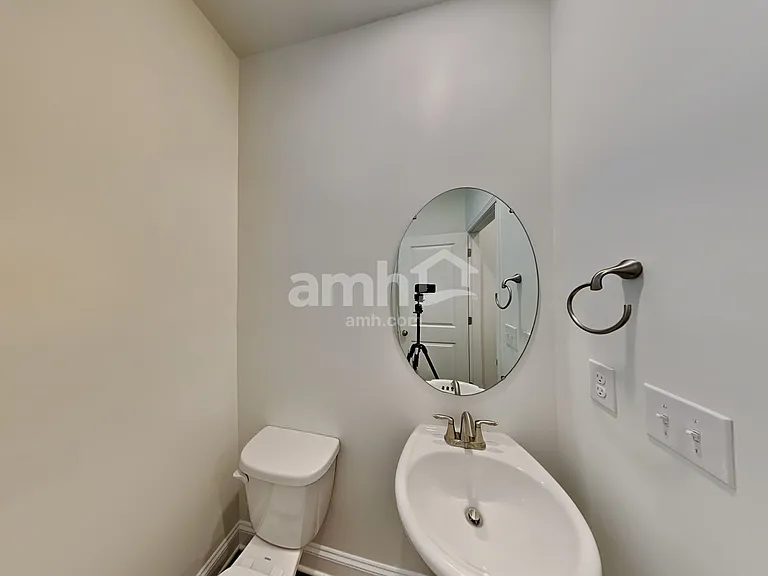 618 Rivermist Dr — Photo 10