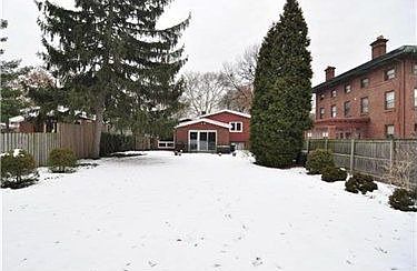 5th image of 625 Morewood Ave