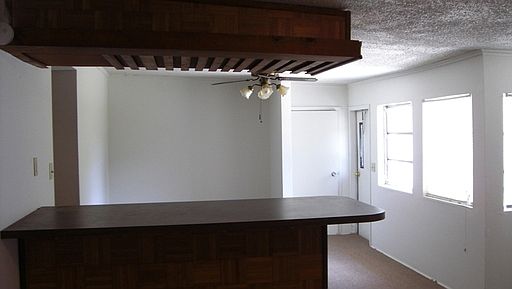 3rd image of 30120 Chapel Dr