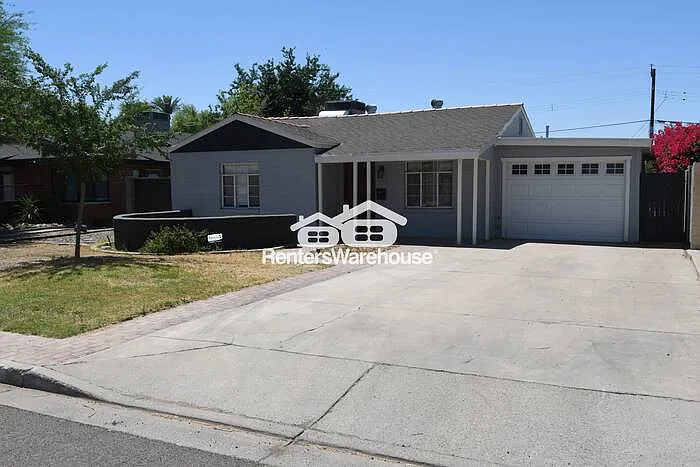 325 W Highland Ave