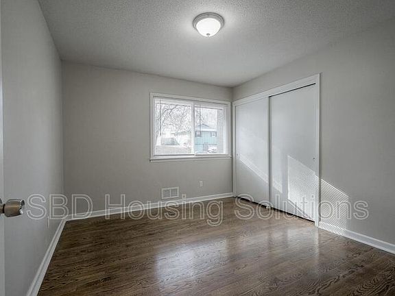 4th image of 12806 E 49th St S