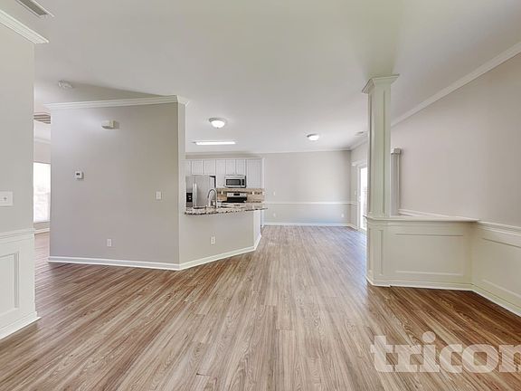 3rd image of 2316 Wexford Way