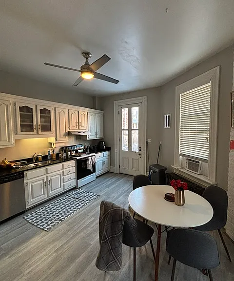 1300 Floyd Ave #1.5 — Photo 5