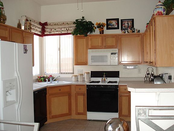 4th image of 238 Kyland Cove Ave