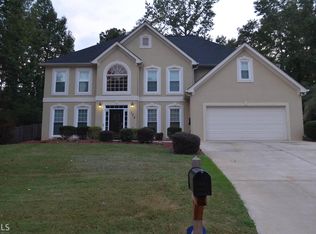172 Championship Ct, Fayetteville, GA