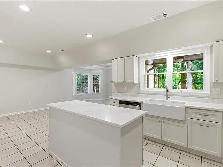4650 Burnt Hickory Rd NW — Photo 60
