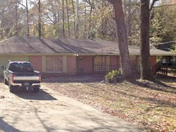 865 Fairfax Cir, Jackson, MS 39211