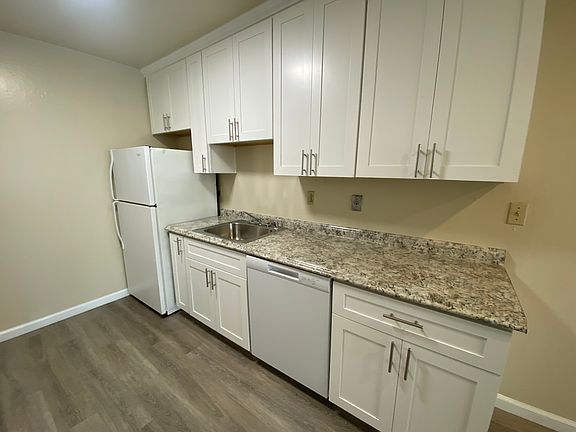 Plenty of cabinet space