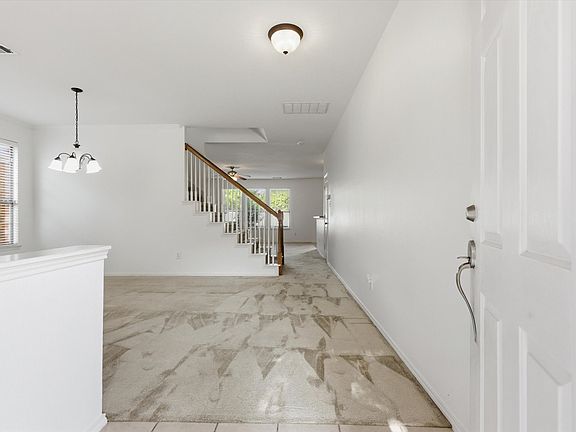 3rd image of 4328 Highgate Rd