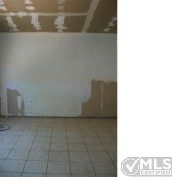 5th image of 13108 Violeta Ln