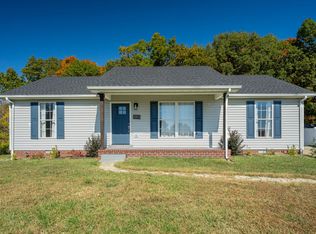 3054 E Stone Creek Trl, Greenbrier, TN 37073