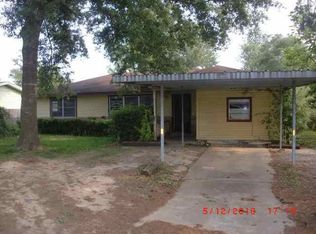 7195 Scotts Dr, Beaumont, TX 77708