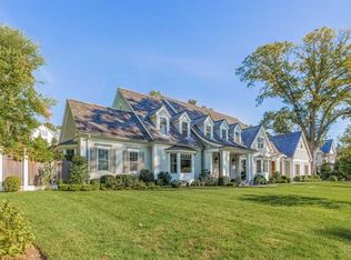 14 Crane Rd, Darien, CT 06820