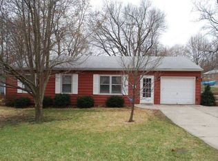 7726 Hemlock St, Overland Park, KS 66204