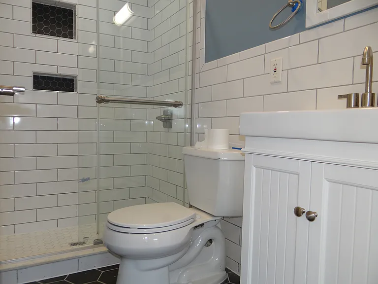 38 Woodcliff Ave — Photo 14