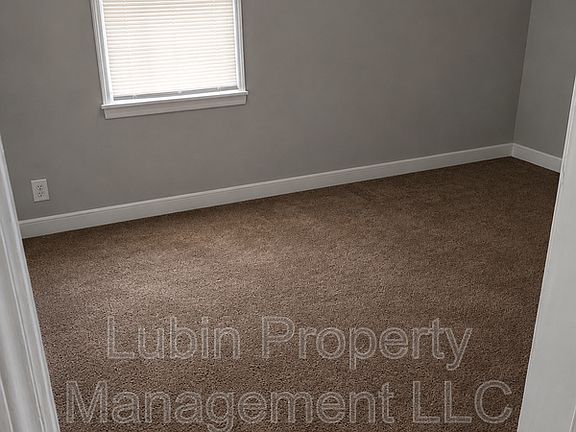 3rd image of 4257 Ledbetter Cv