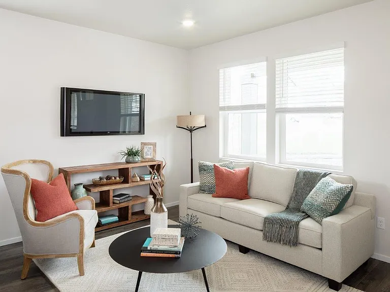 Residences at Butler Creek — Photo 4