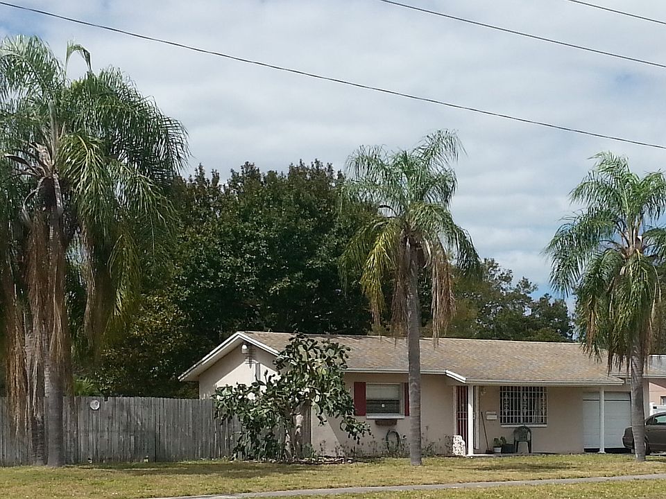 1st image of 5800 1st St N