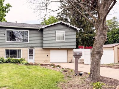123 Lawrence St, Oswego, NY, 13126